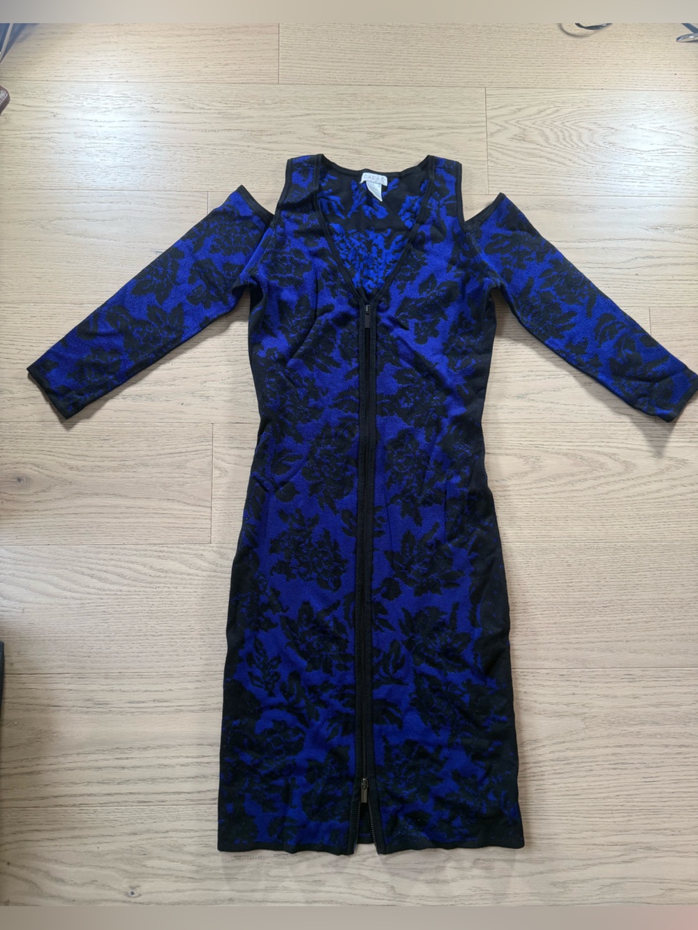 Cachè blue and Black Floral Zip-Up Dress